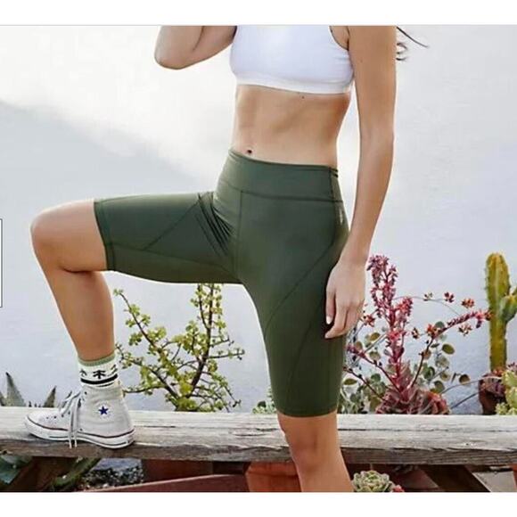 Free People Movement Womens XS Bike Shorts Olive Green Athleisure Sporty Gym - Picture 3 of 8